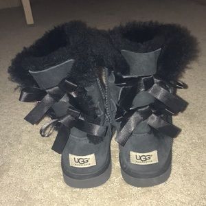 Black uggs with bows on back